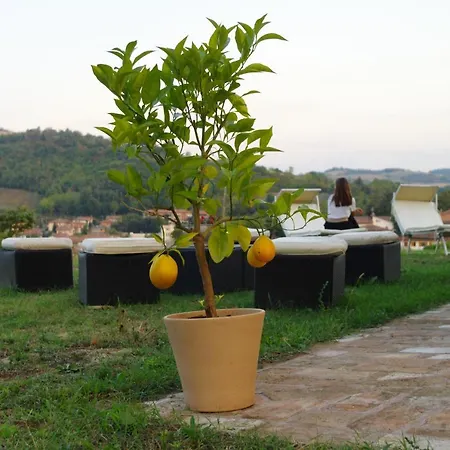 Beb Montefratta Bed & Breakfast 3*