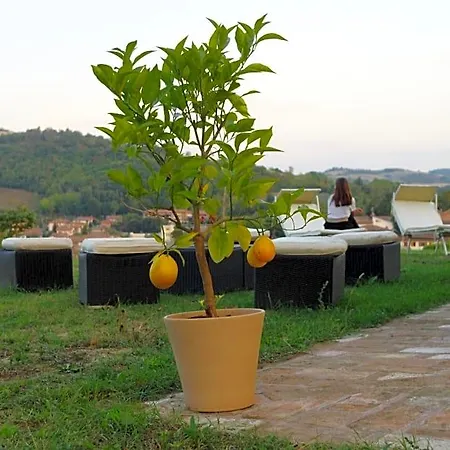 Bed and Breakfast Beb Montefratta 3*