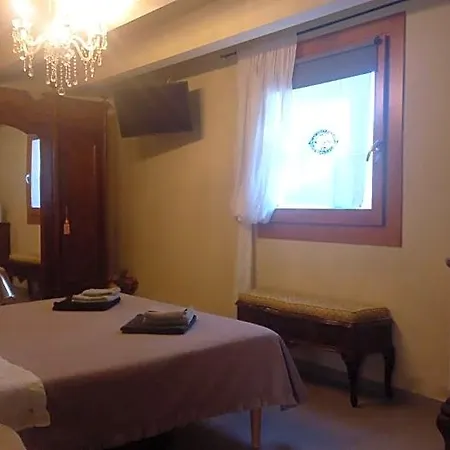 Bed and Breakfast Beb Montefratta 3*