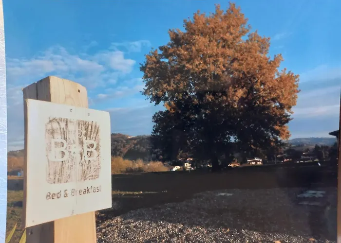 Bed & Breakfast Beb Montefratta