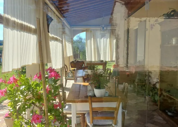 Beb Montefratta Bed & Breakfast